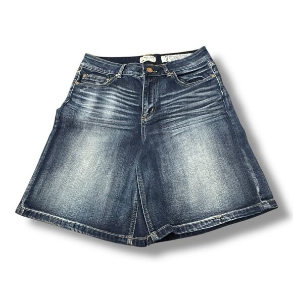 Indigo Rein Blue Mid-Rise Bermuda Denim Blue Jean Shorts Juniors Women’s Size 11 - Picture 1 of 10